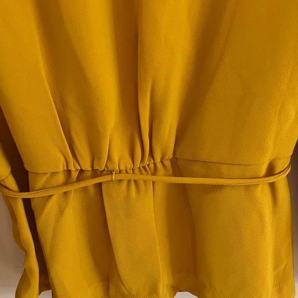 J Crew beautiful yellow (mustard) top - Picture 5 of 5